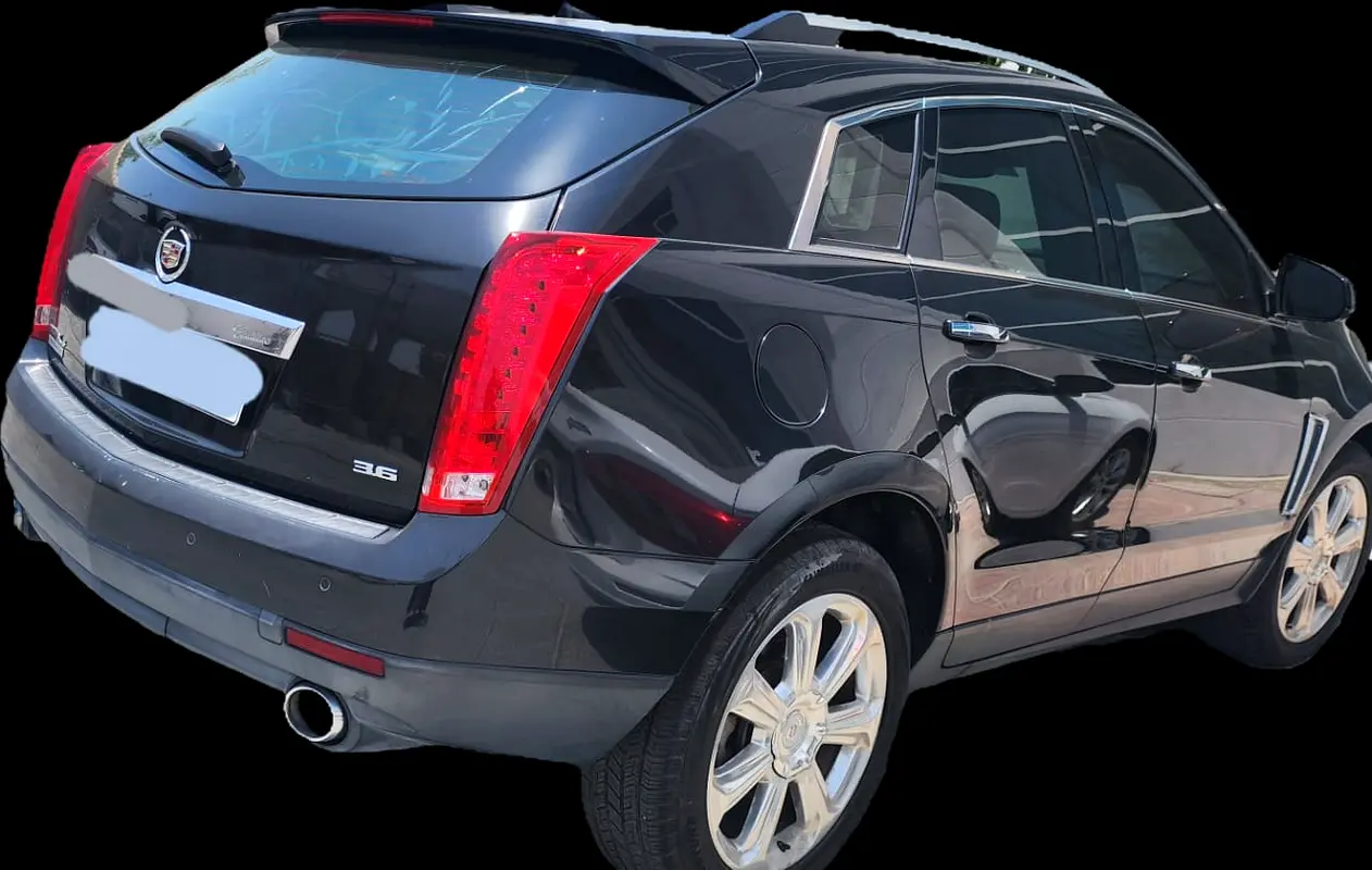 Cadillac SRX 2013 — photo 1 of 6