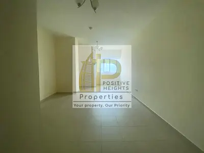1BHK | FAMILY LIVING | HUGE SIZE | MOE