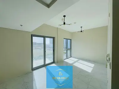 استوديو مطل على حمام السباحة | MAG 555 | تخطيط مشرق