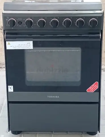 Toshiba Freestanding Gas Oven and Cooker - Good Working Condition 4 burners