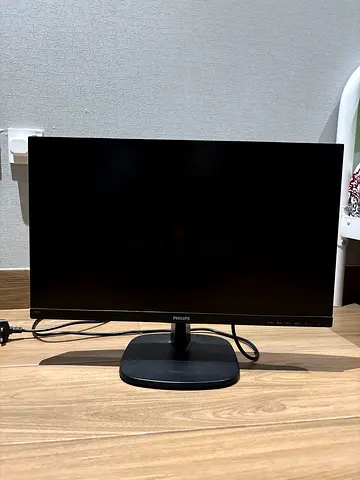 Philips 24-inch LED Monitor