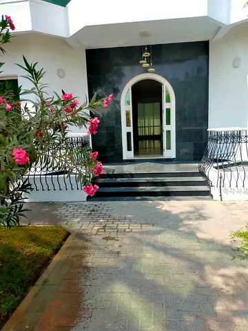 MODERN STYLE VILLA | PRIVATE GARDEN PRIVATE POOL