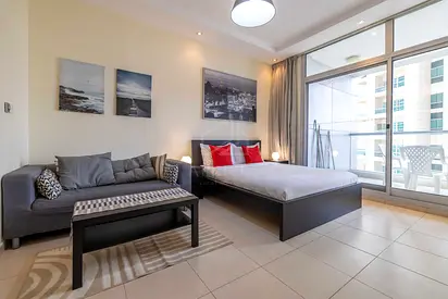 Special Offer: Coastal Comfort: Skyview Tower Studio with a Glimpse of the Sea