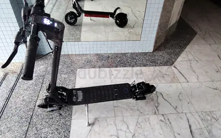 Electric scooter full spray painted Mt 650