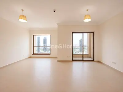 Ready to move-in | High Floor | Walk away to beach