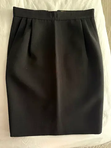 Authentic Saint Laurent Paris Black Wool Knee-Length Skirt – Brand New