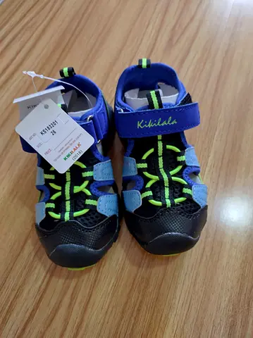 Brand new Children shoes - sandals EU26