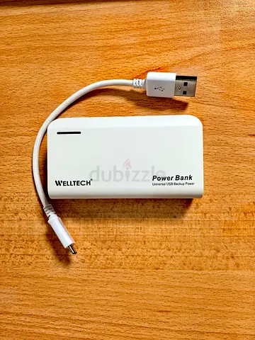 BRAND NEW POWWRBANK