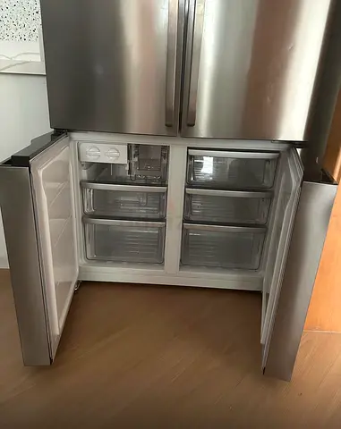 Bottom Freezer