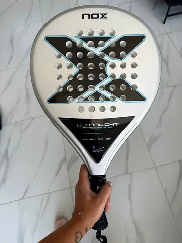 Padel racquet Nox At10 Genius Ultralight by Agustin Tapia