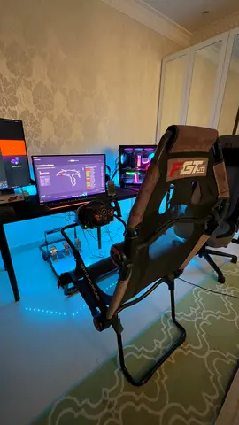 Sim racing Setup with thrustmaster t300rs Wheel Pedals and Next level Racing Seat