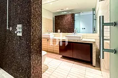 Fully Furnished Studio| Vacant and Ready |Spacious