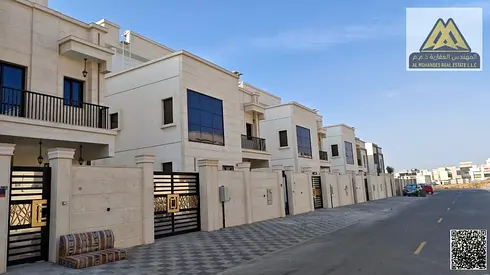 غرف ماستر | مجلس | غرفه خادمه | حوش | صاله | مساحه مميزه