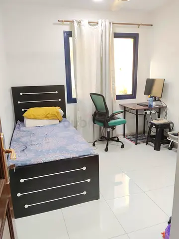 Private Room Available in a Neat Clean 2BHK Flat – Near Sharaf DG Metro- Rolla Street (Al Raffa)