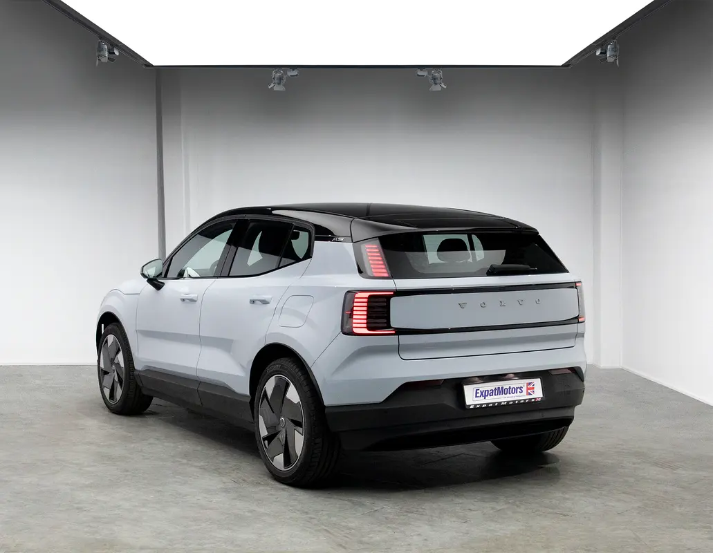 Volvo EX30 2024