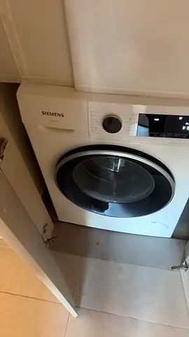 Siemens iQ300 Front Load Washing Machine