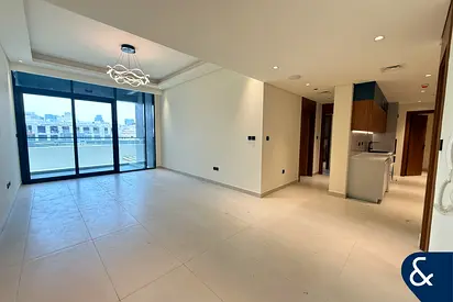 Vacant NOW | Unfurnished | Great layout