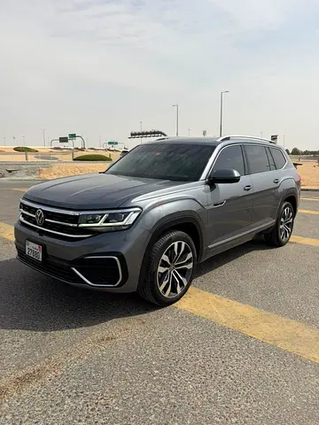 2023 Volkswagen Teramont R-Line | GCC Specs | Pristine Condition