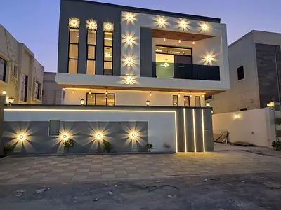 فيلا خمس غرف الحليو علي شارع الشيخ محمد وشارع الامارت العابر