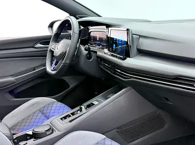 صورة 7 لـ 2022 Volkswagen GOLF R