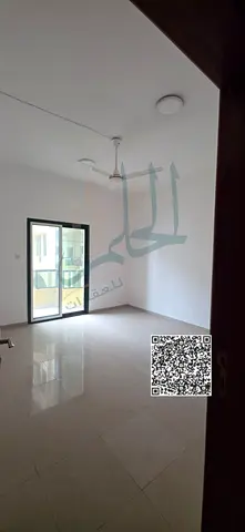 فرصة مميزة لامتلاك شقة واسعة في **أبراج الراشدية**، وتتميز بمساحة كبيرة وتصميم عملي يناسب العائلات.