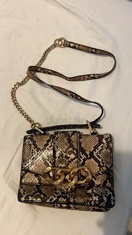 Snakeskin Print Crossbody Bag with Gold Chain Strap