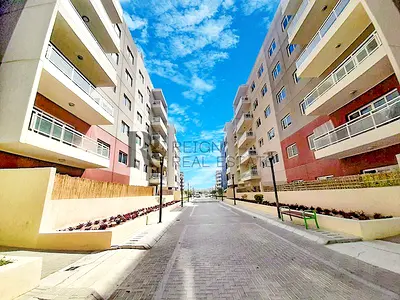 READY TO MOVE | WELL MAINTAINED | 2BR APT