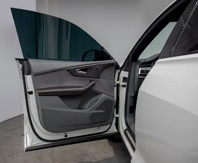 2019 AUDI Q8 照片 15