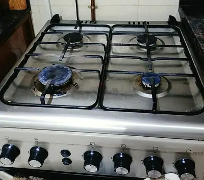Urgent sale cooking range