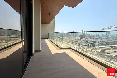 Geniune Resale | Fully Furnished | Large Layout