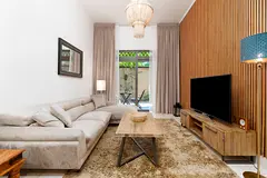 The Best 1-Bedroom in Old Town Downtown – Upgraded & Furnished Garden Oasis in Yansoon 2 — 2