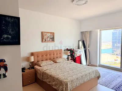 luxurious Master fully furnished room in Al Reem Island Gate tower