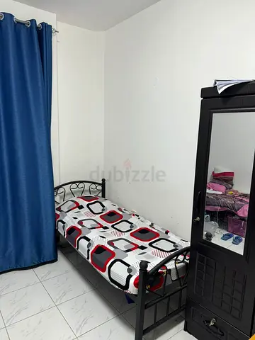 Bedspace available for Executive Indian Bachelors in Shabiya 11 with all facilities