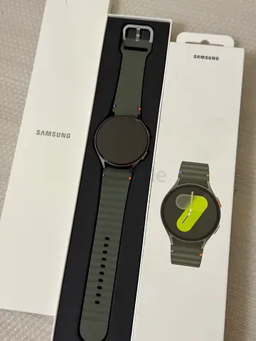 Samsung Galaxy Watch 7 44mm cellular+gps - Olive Green (Excellent Condition, Original Box).