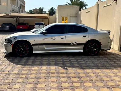 2019 Dodge CHARGER — миниатюра 3