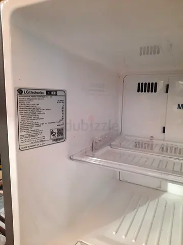 LG Refrigerator - Compact Single ,inexcellent condition. single handed used only, in very good cond,