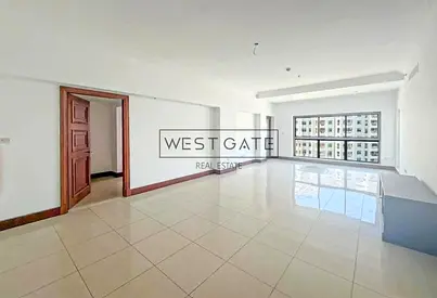 Park View | 2BR + maid's | Spacious Layout