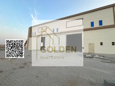 مستودع مميز يوفر قدرة كهربائية 20 كيلوواط ومساحة 3,455 قدم مربع ويقع مباشرة على شارع رئيسي.