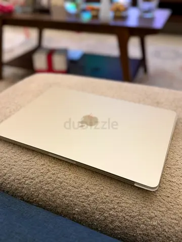 MacBook Air M2 (2022) 24GB RAM / 512GB SSD / Not used
