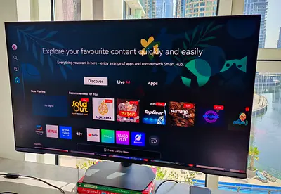 Samsung Odyssey Neo G7 43 — 4K 144Hz Quantum Mini LED Gaming Monitor.