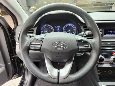 صورة مصغرة 18 لـ 2019 Hyundai AVANTE