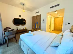 Just Bring Your Bags | Lavish Living | Town Square