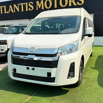 2026 Toyota HIACE 照片 3