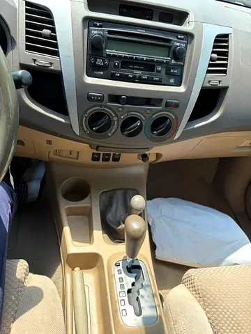 2009 Toyota FORTUNER — фото 9