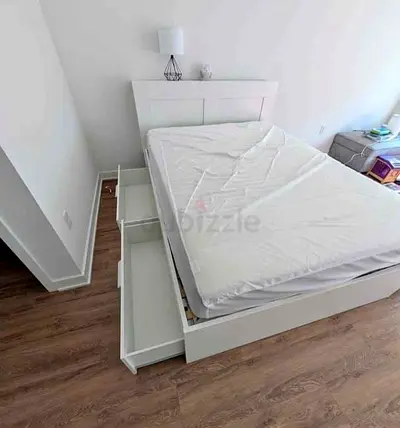 Ikea brimness bed with ikea mattress Queen size 160x200cm bed