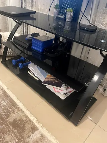 User Tv stand