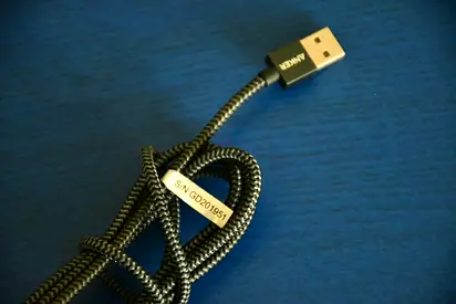 Anker braided nylon charging cable # iPhone