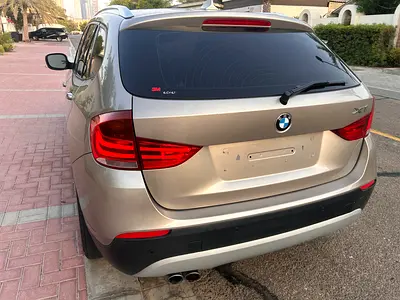 2011 BMW X1 照片 10