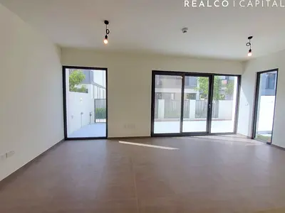 4BR + Maid | Green Belt | Kitchen Appliances
