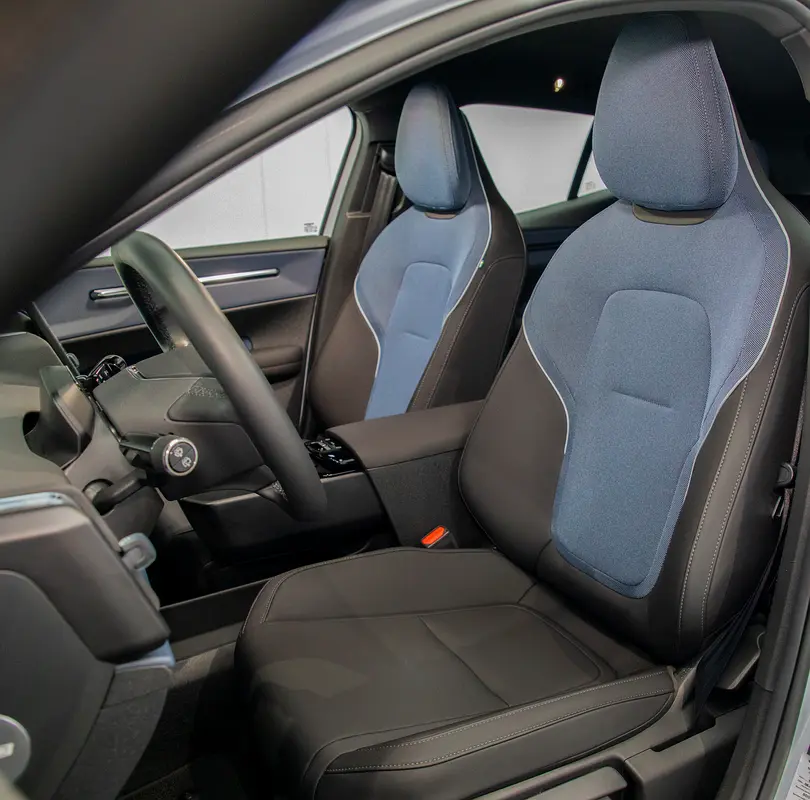 Volvo EX30 2024